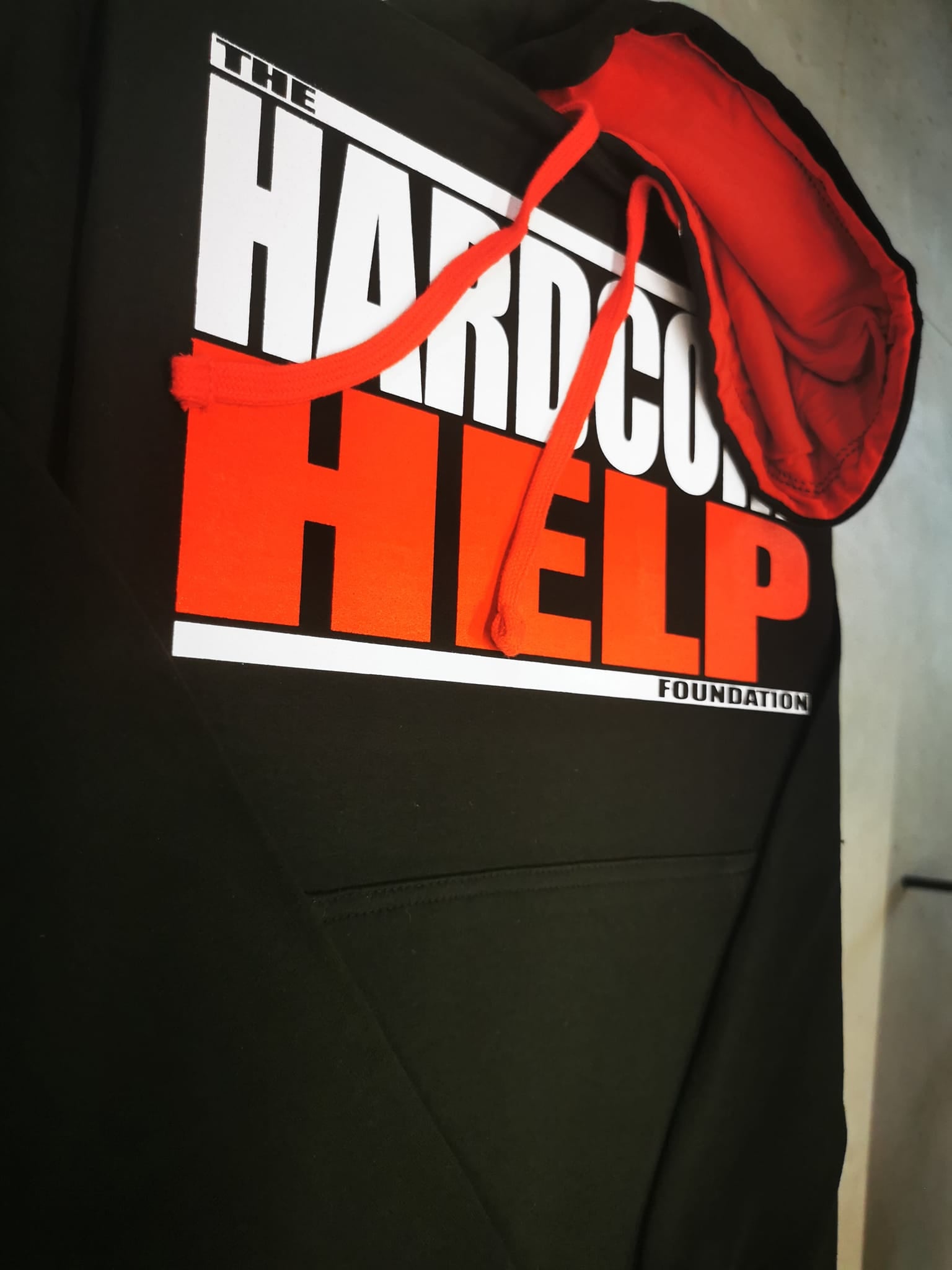 Classic Logo Hoodie jet black fire red