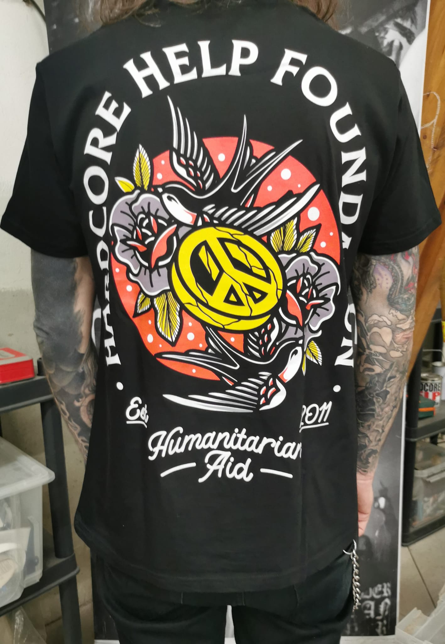 HHF Peace Shirt black